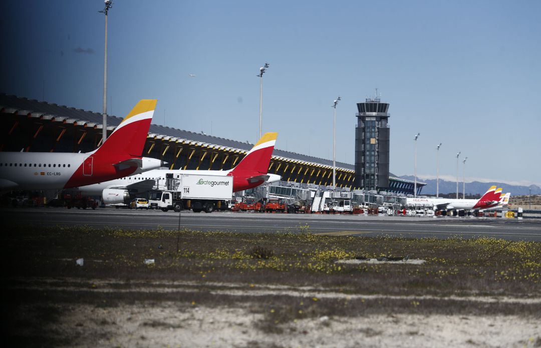 Aviones de Iberia en el aeropuerto de Barajas. Aviones de Iberia en el aeropuerto de Barajas.