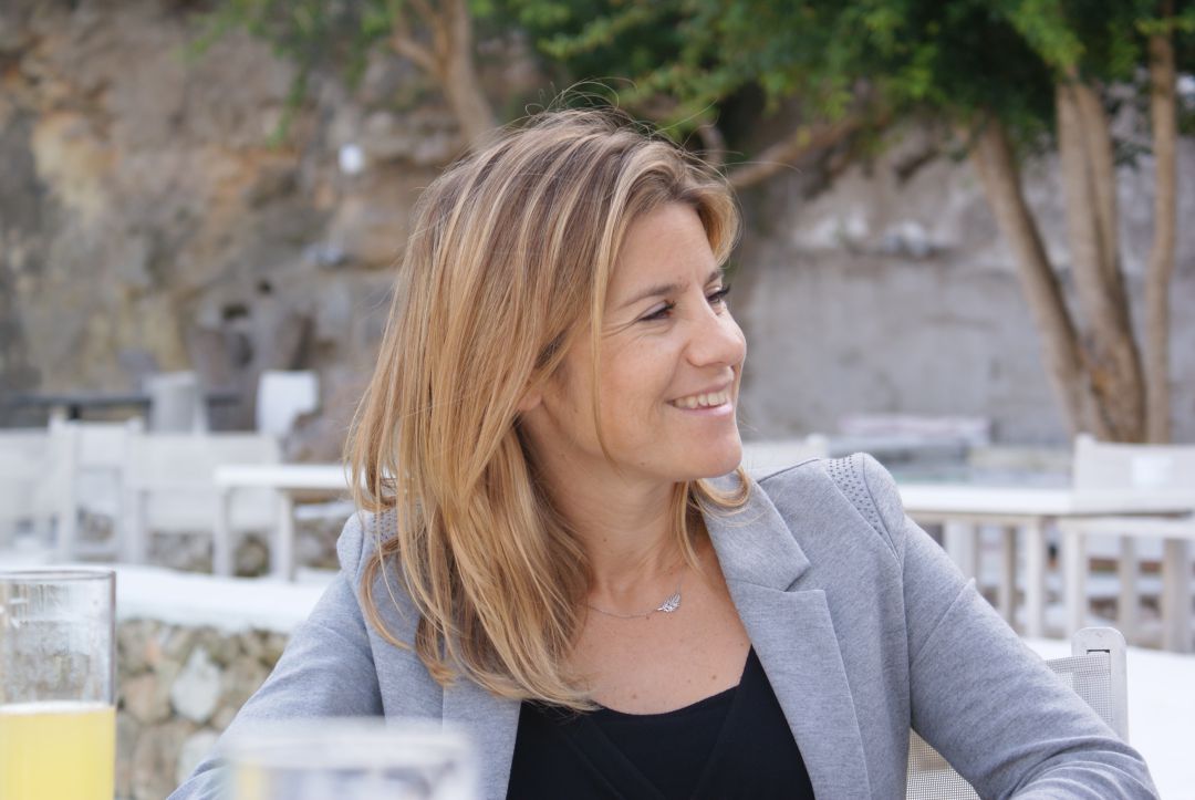 Lluïssa Coll asumeix les funcions de cònsol honorària a Menorca on hi ha una gran colònia de ciutadans del Regne Unit. Lluïssa Coll asumeix les funcions de cònsol honorària a Menorca on hi ha una gran colònia de ciutadans del Regne Unit.