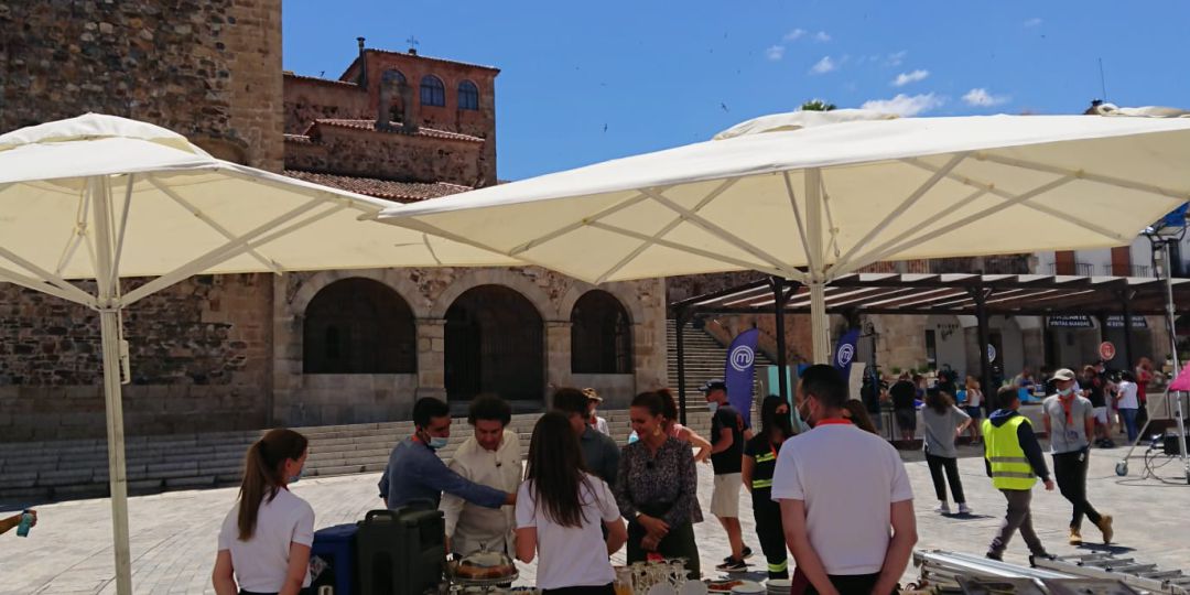 Rodaje de Masterchef Celebrity 5 en la Plaza Mayor de Cáceres Rodaje de Masterchef Celebrity 5 en la Plaza Mayor de Cáceres