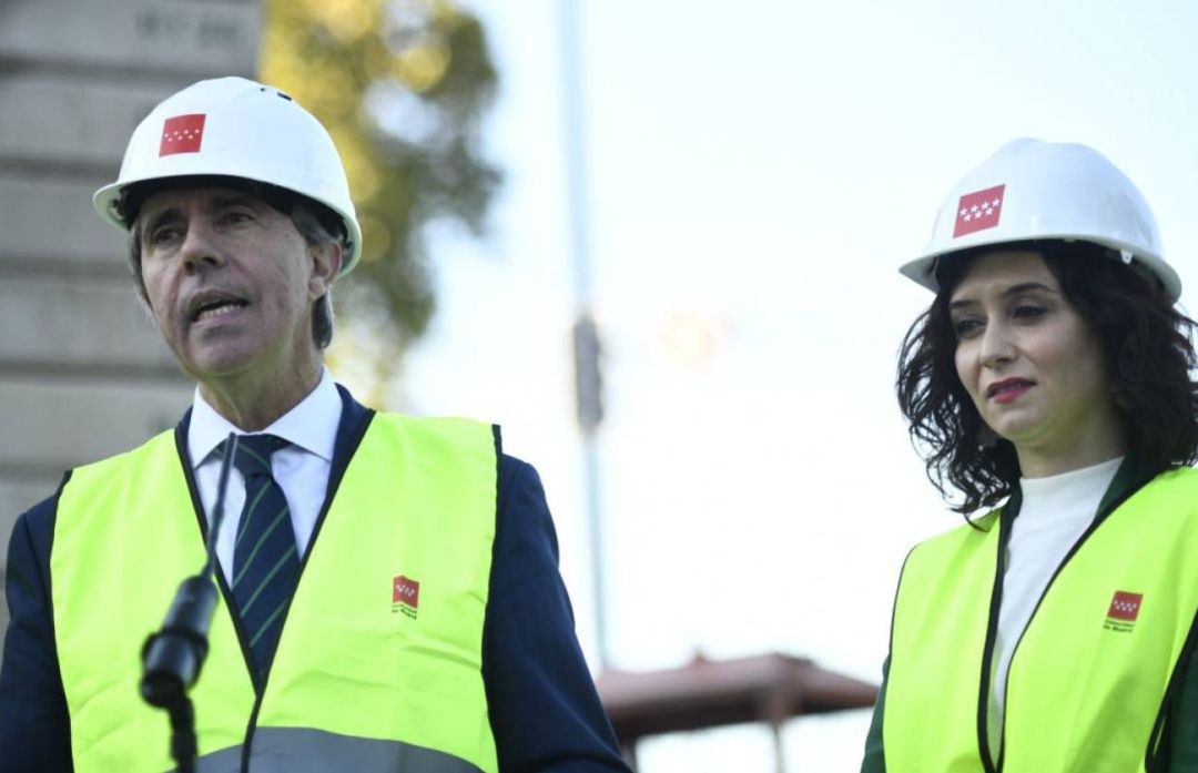 El consejero de Transportes, Movilidad e Infraestructuras de la Comunidad de Madrid, Ángel Garrido y la presidenta de la Comunidad de Madrid, Isabel Díaz Ayuso El consejero de Transportes, Movilidad e Infraestructuras de la Comunidad de Madrid, Ángel Garrido y la presidenta de la Comunidad de Madrid, Isabel Díaz Ayuso