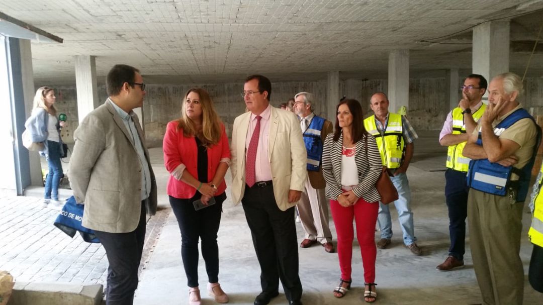Con más de una década de obras ya hay fecha para la apertura del aparcamiento de la plaza Rafael Salgado en Bami Con más de una década de obras ya hay fecha para la apertura del aparcamiento de la plaza Rafael Salgado en Bami