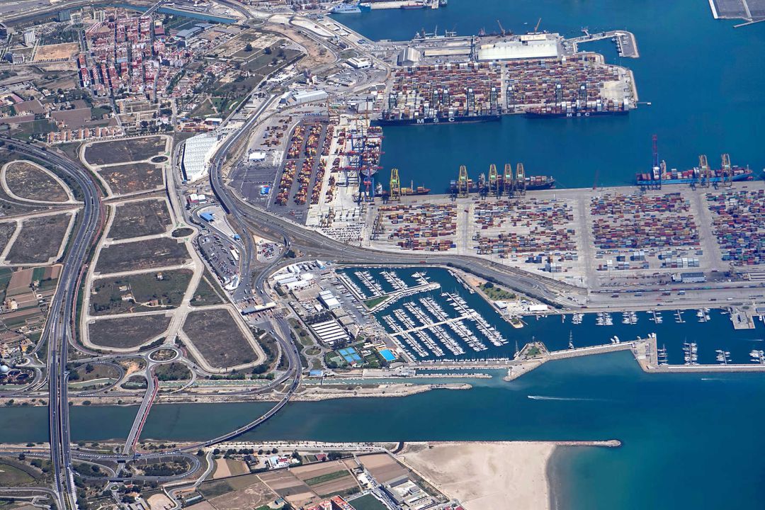 Zona de Actividades Logísticas (ZAL) junto al Puerto de València Zona de Actividades Logísticas (ZAL) junto al Puerto de València