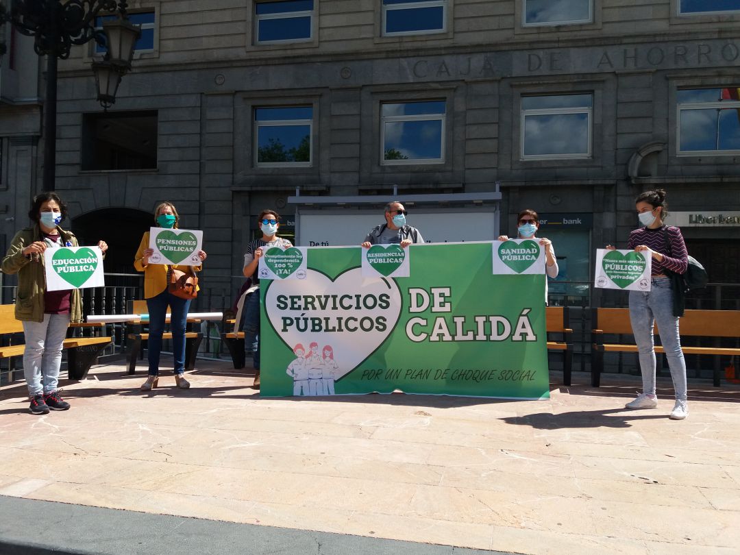 Las organizaciones sociales se manifiestan este sábado en Oviedo "por unos servicios públicos de calidad" Las organizaciones sociales se manifiestan este sábado en Oviedo "por unos servicios públicos de calidad"