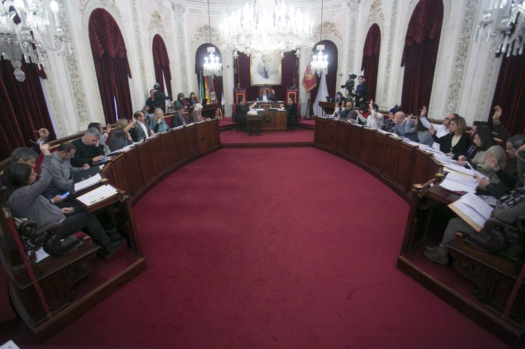 Pleno del Ayuntamiento de Cádiz Pleno del Ayuntamiento de Cádiz