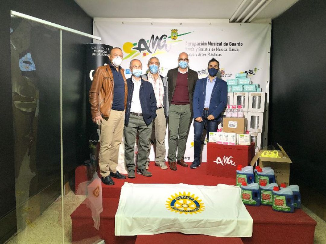 Donación de los Rotarios a Amgu Donación de los Rotarios a Amgu