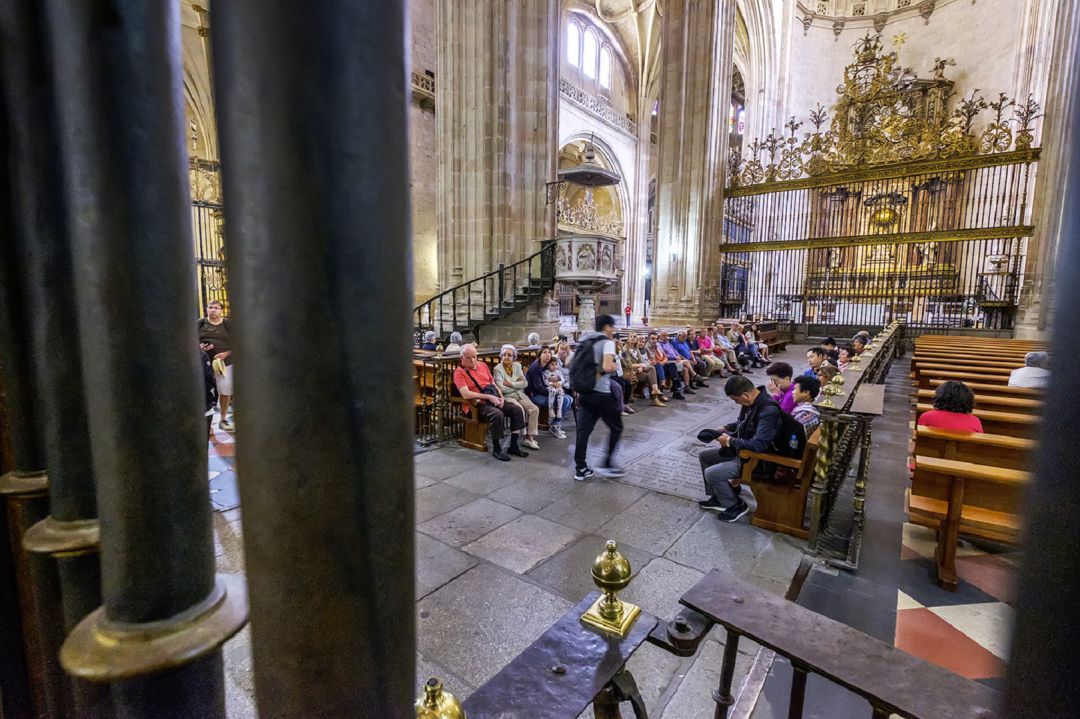La Catedral de Segovia reabre sus puertas al turismo 105 días después La Catedral de Segovia reabre sus puertas al turismo 105 días después