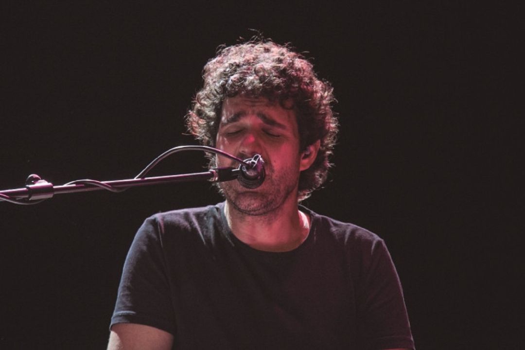 Lluís Cartes en un concert a Barcelona presentant el seu darrer àlbum. Lluís Cartes en un concert a Barcelona presentant el seu darrer àlbum.