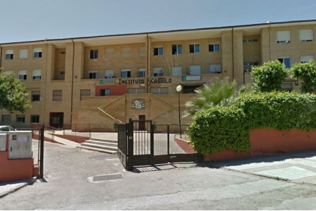 EOI en el IES Cástulo. EOI en el IES Cástulo.