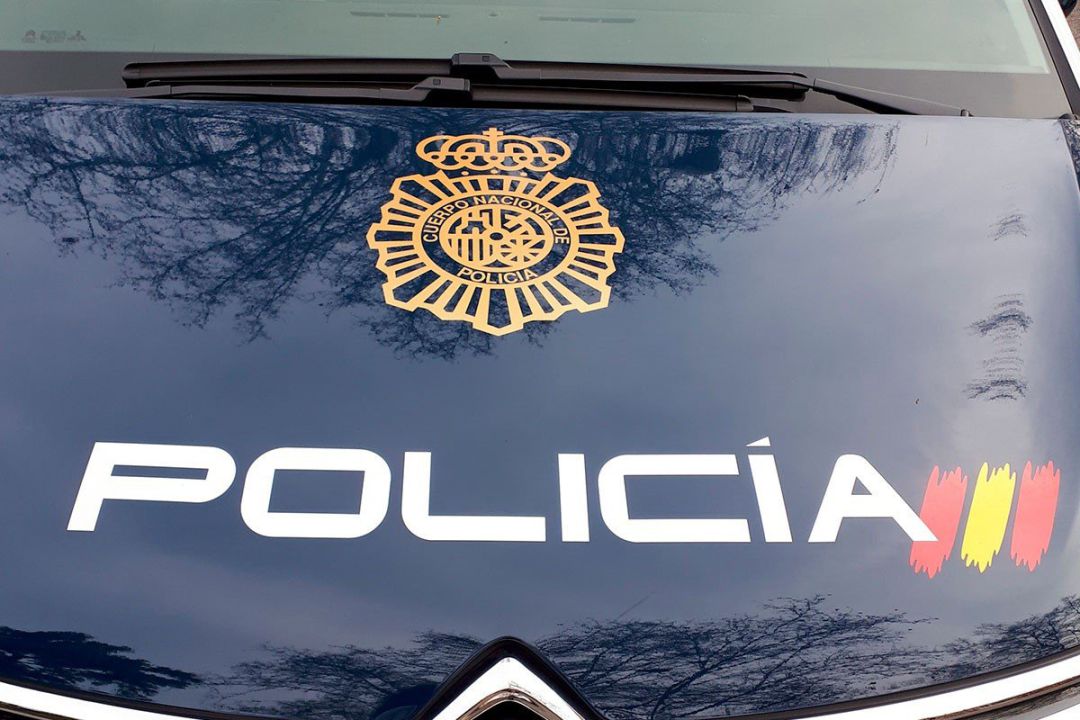 Coche de la Policía Nacional Coche de la Policía Nacional