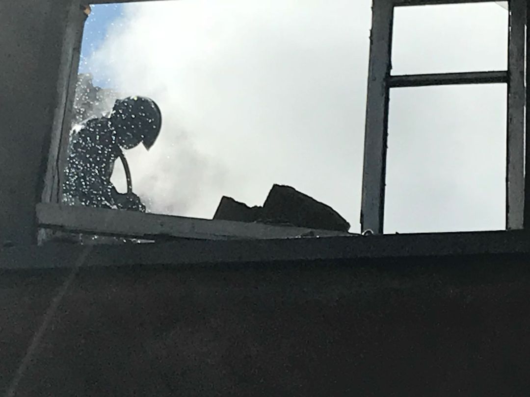 El suceso se produjo en la calle Comendador, en Ponferrada El suceso se produjo en la calle Comendador, en Ponferrada
