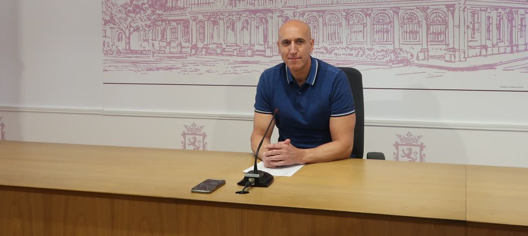 El alcalde de León, José Antonio Diez, en la rueda de prensa desarrollada este lunes El alcalde de León, José Antonio Diez, en la rueda de prensa desarrollada este lunes