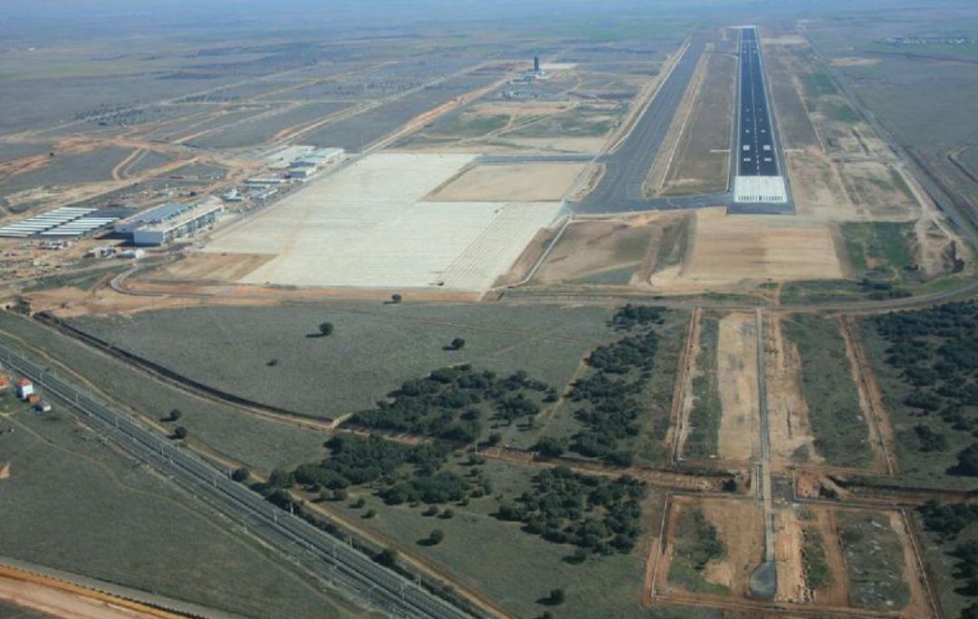Panorámica aeropuerto de Ciudad Real Panorámica aeropuerto de Ciudad Real
