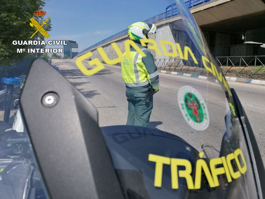 Patrulla de la Guardia Civil en Guadalajara Patrulla de la Guardia Civil en Guadalajara