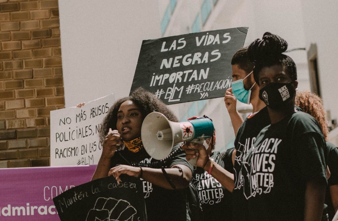 Laura Balde Ejjar es la coordinadora y portavoz de la comunidad negra africana afrodescendiente de España (CNNAE) en Lanzarote. Laura Balde Ejjar es la coordinadora y portavoz de la comunidad negra africana afrodescendiente de España (CNNAE) en Lanzarote.