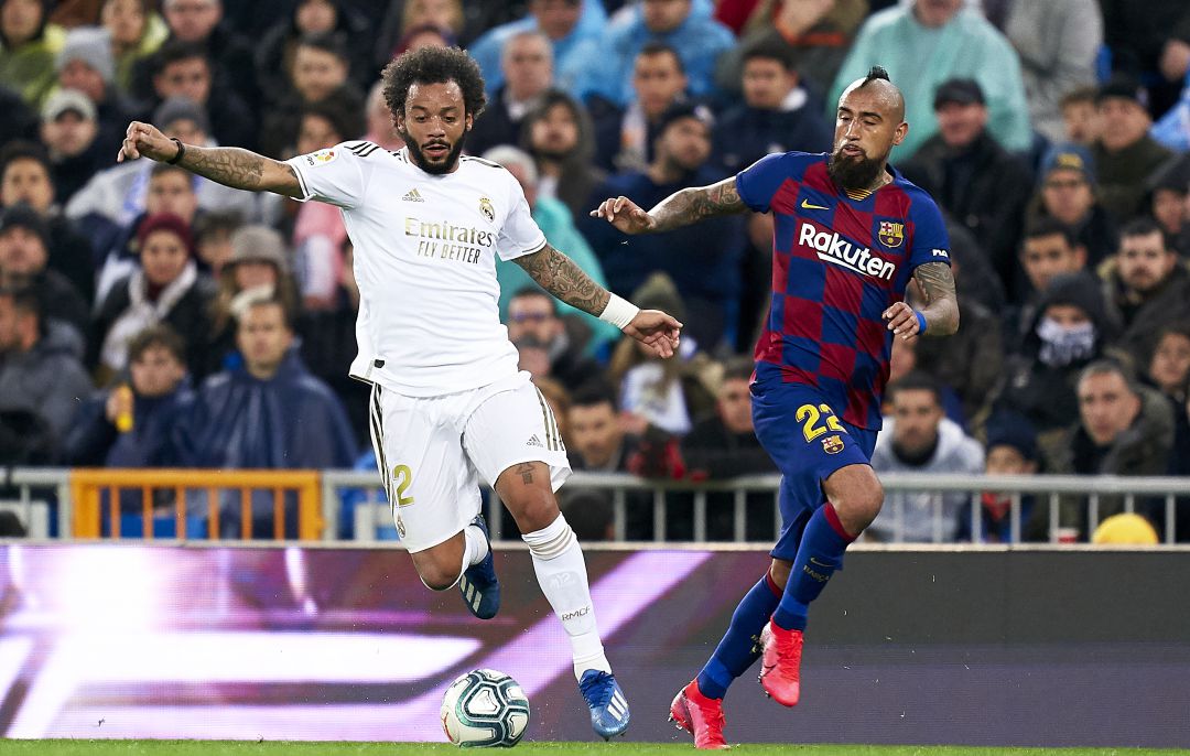 Arturo Vidal, en un duelo con Marcelo en el último Clásico. Arturo Vidal, en un duelo con Marcelo en el último Clásico.