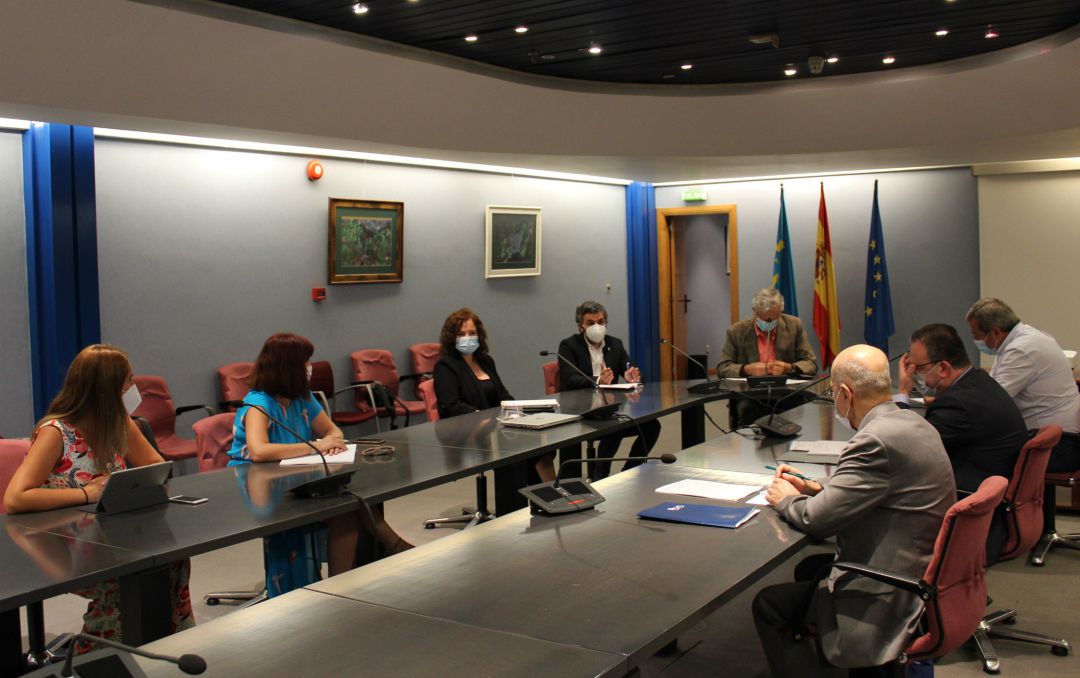 Reunión del Comité de Dirección del "Asturias Paraíso Natural International Cheese Festival 2020" que se celebrará en Oviedo en el mes de Noviembre Reunión del Comité de Dirección del "Asturias Paraíso Natural International Cheese Festival 2020" que se celebrará en Oviedo en el mes de Noviembre