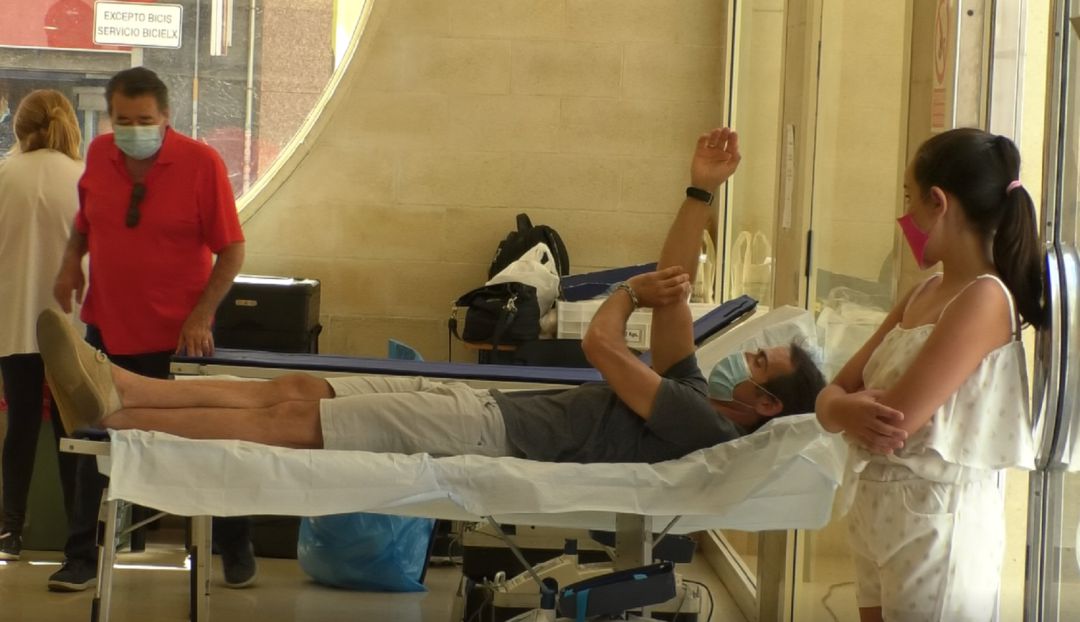Donación de sangre esta mañana en el Centro Polivalente de Carrús Donación de sangre esta mañana en el Centro Polivalente de Carrús