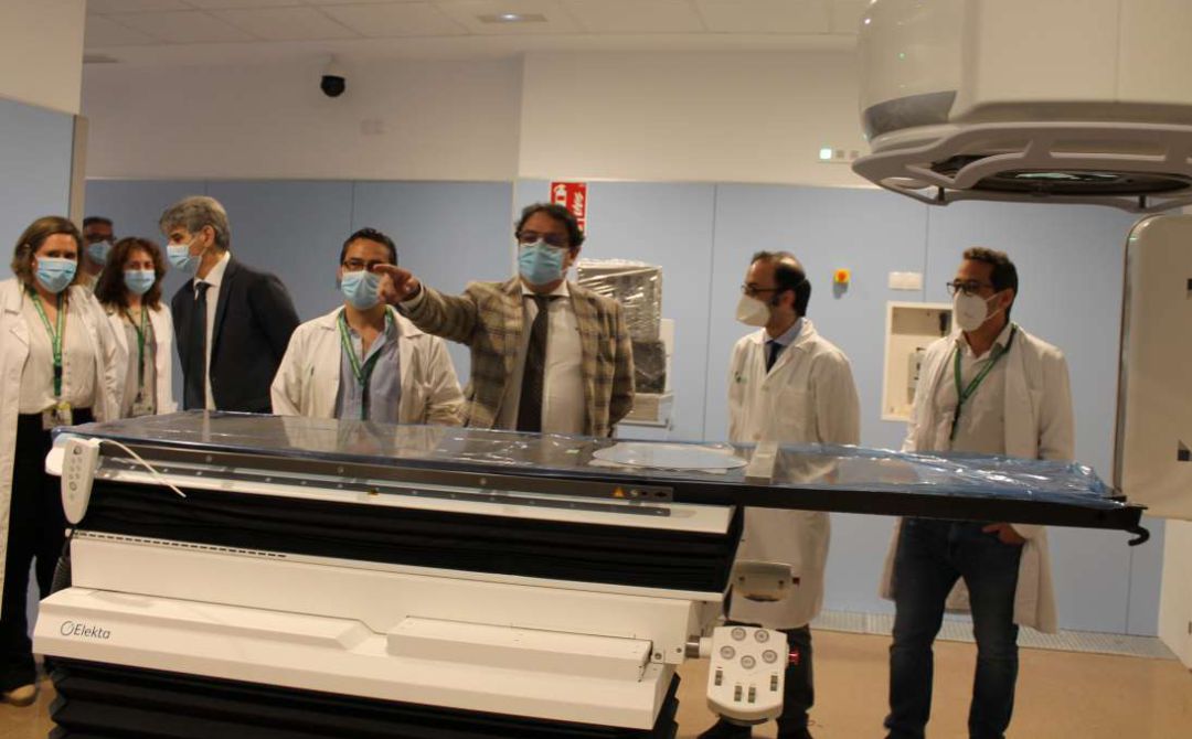 El acelerador lineal del Hospital Universitario de Cáceres entrará en funcionamiento en noviembre El acelerador lineal del Hospital Universitario de Cáceres entrará en funcionamiento en noviembre