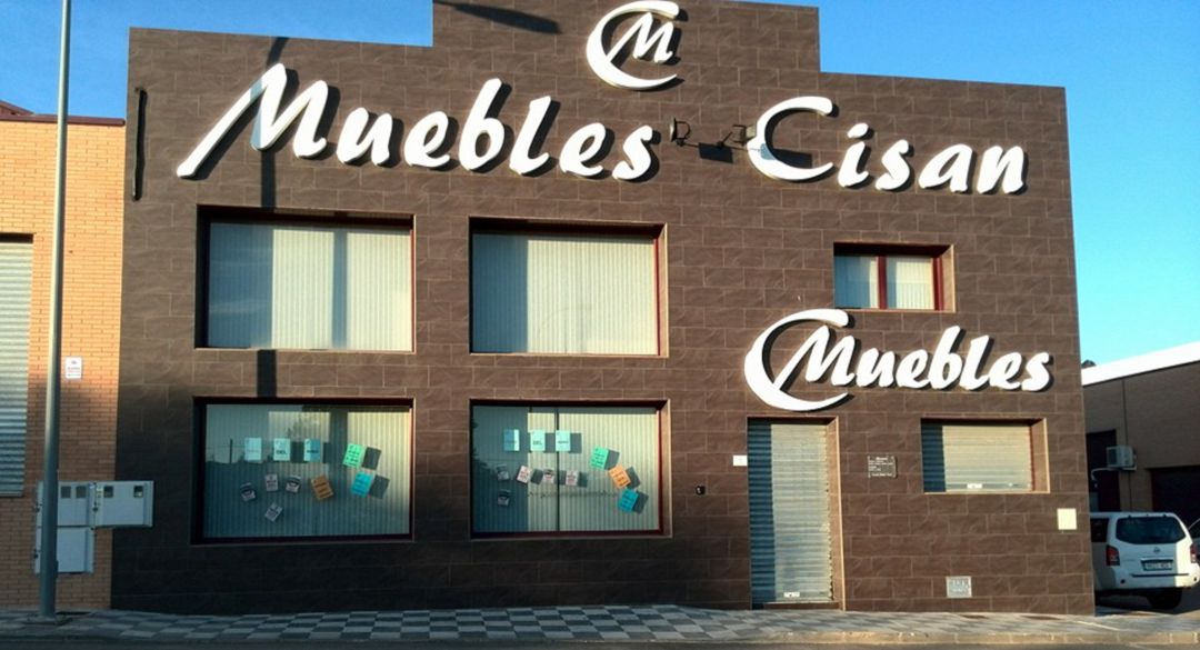 Muebles Cisan tiene sus instalaciones en el número 4 de la Travesía Ronda Oeste Muebles Cisan tiene sus instalaciones en el número 4 de la Travesía Ronda Oeste