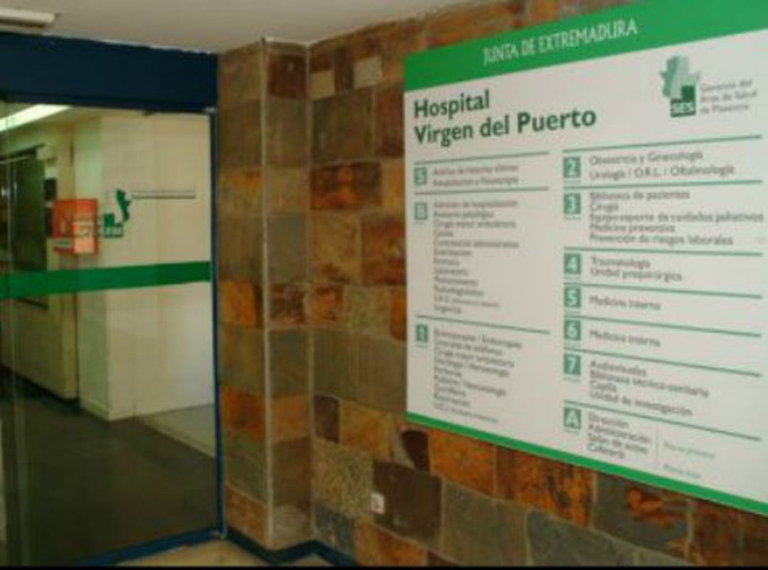Entrada del Hospital de Plasencia donde se ha dado el alta al último paciente de covid-19 Entrada del Hospital de Plasencia donde se ha dado el alta al último paciente de covid-19