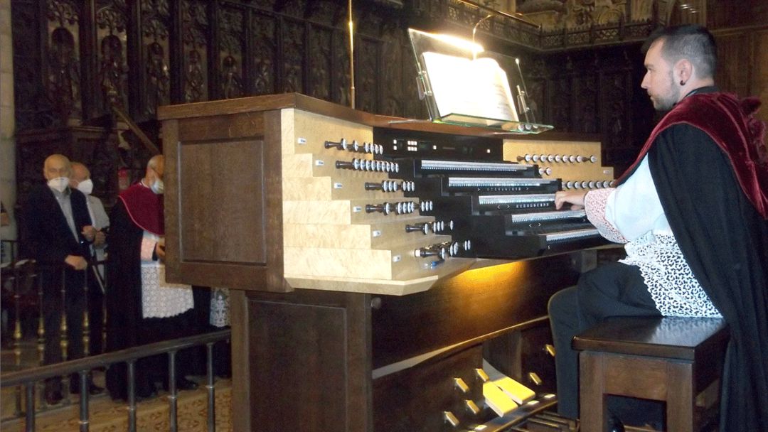 Francisco Javier Jiménez nuevo organista de la Catedral de León Francisco Javier Jiménez nuevo organista de la Catedral de León