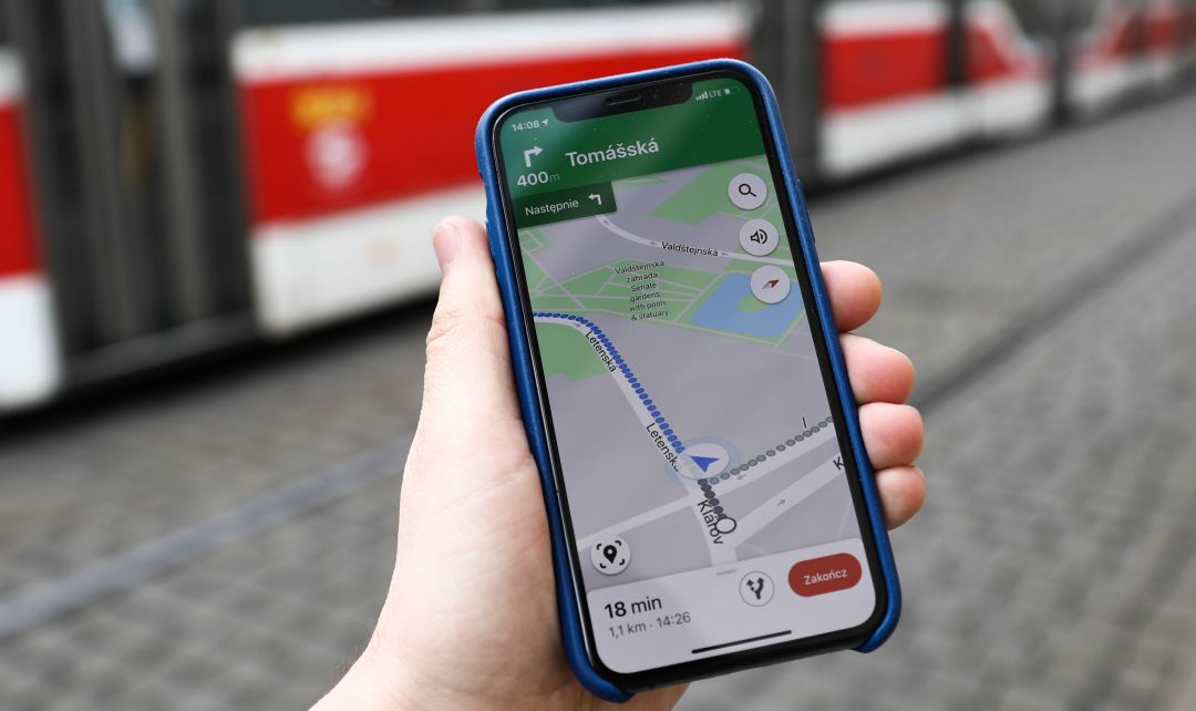 Google Maps estrena voz. Google Maps estrena voz.