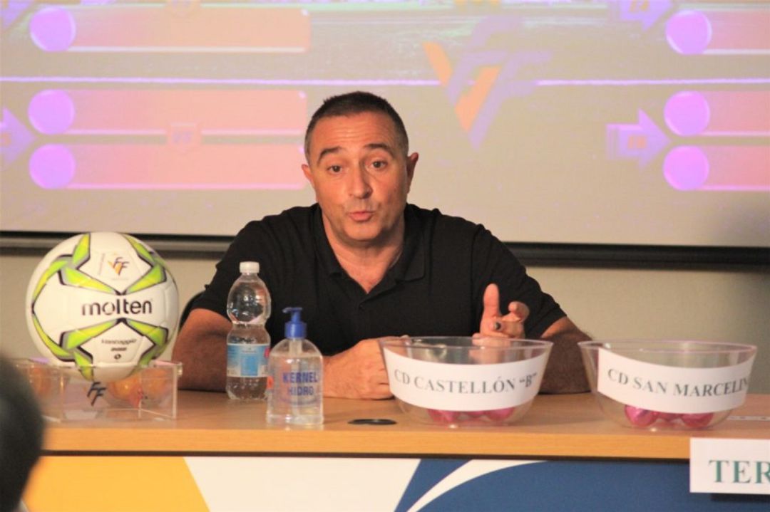 Salvador Gomar, presidente de la FFCV, en el sorteo Salvador Gomar, presidente de la FFCV, en el sorteo