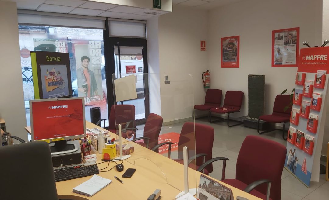 Mapfre Calle Colón está en el número 42 de esta céntrica vía Mapfre Calle Colón está en el número 42 de esta céntrica vía
