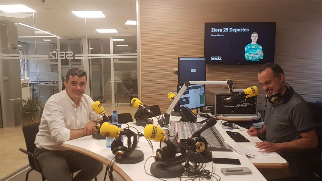 Jaime Chico en los estudios de la Cadena SER Jaime Chico en los estudios de la Cadena SER