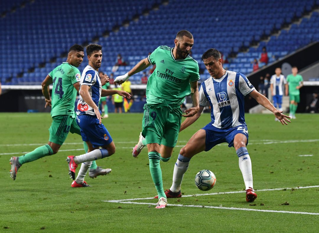 Karim Benzema en el momento del sutil taconazo a Casemiro Karim Benzema en el momento del sutil taconazo a Casemiro