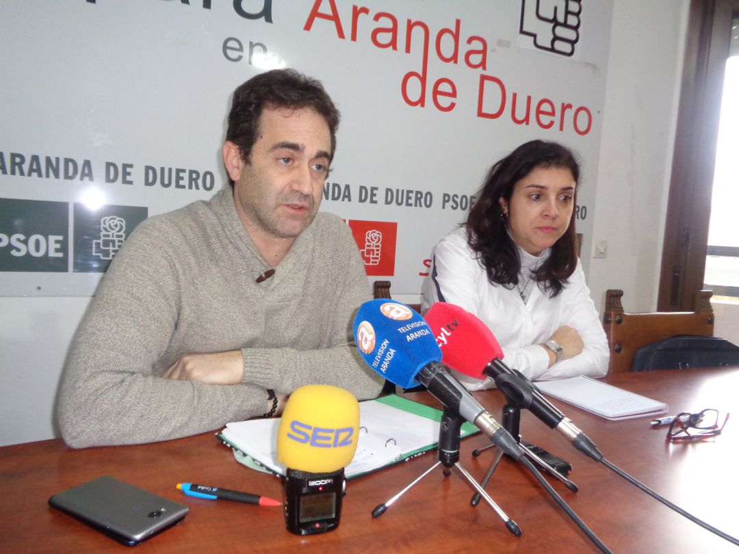 Imagen de archivo de Sergio Ortega y Mar Alcaldce en diciembre de 2019 Imagen de archivo de Sergio Ortega y Mar Alcaldce en diciembre de 2019