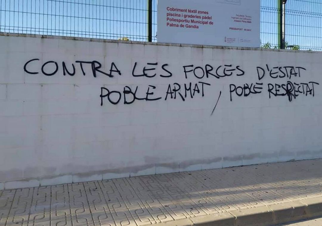 Pintadas en la localidad de Palma de Gandia Pintadas en la localidad de Palma de Gandia