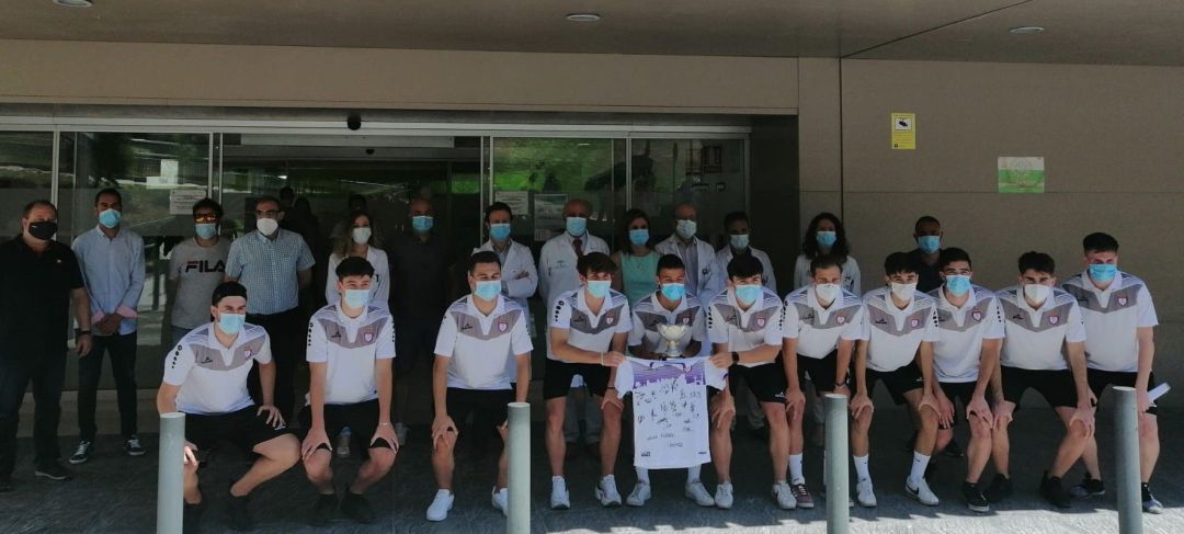 Homenajes del Real Jaén a los sanitarios hace unos días. Homenajes del Real Jaén a los sanitarios hace unos días.