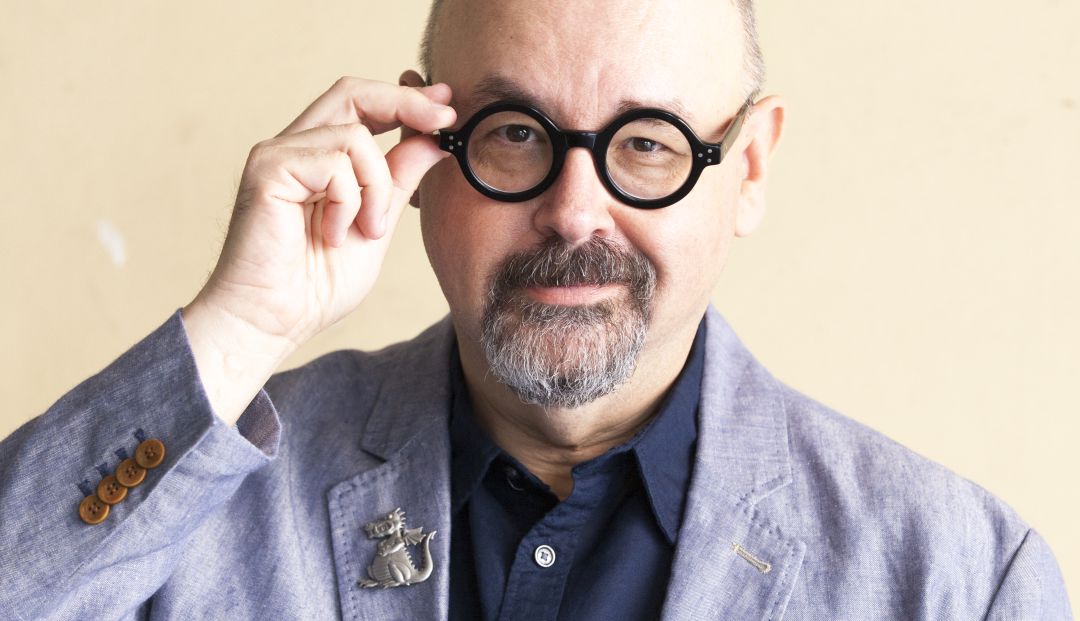 El escritor Carlos Ruiz Zafón El escritor Carlos Ruiz Zafón
