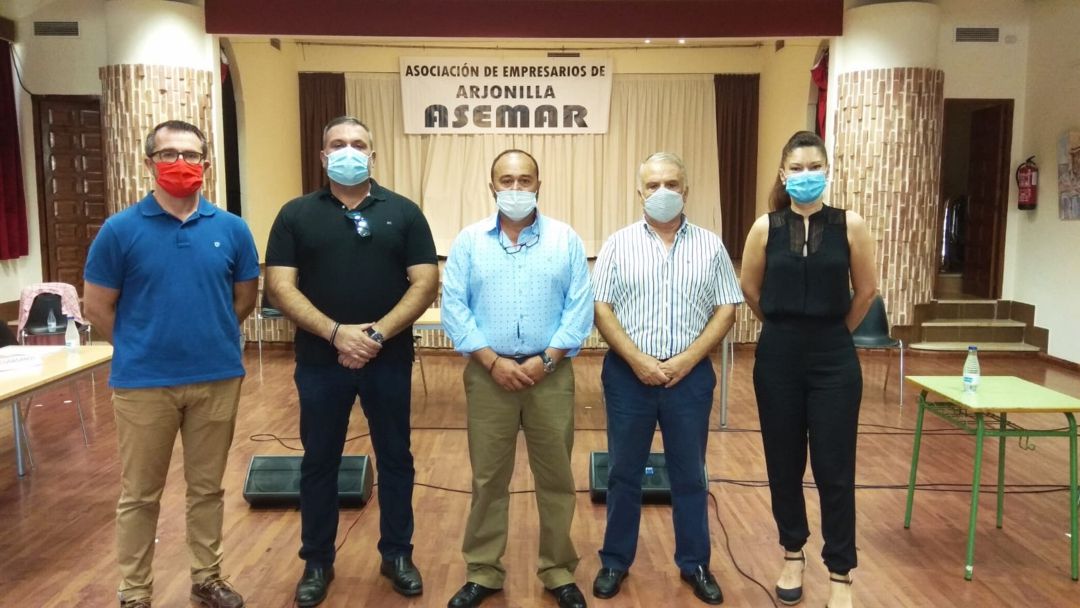 Firmantes del manifiesto “Paremos el decrecimiento de Arjonilla”. Firmantes del manifiesto “Paremos el decrecimiento de Arjonilla”.