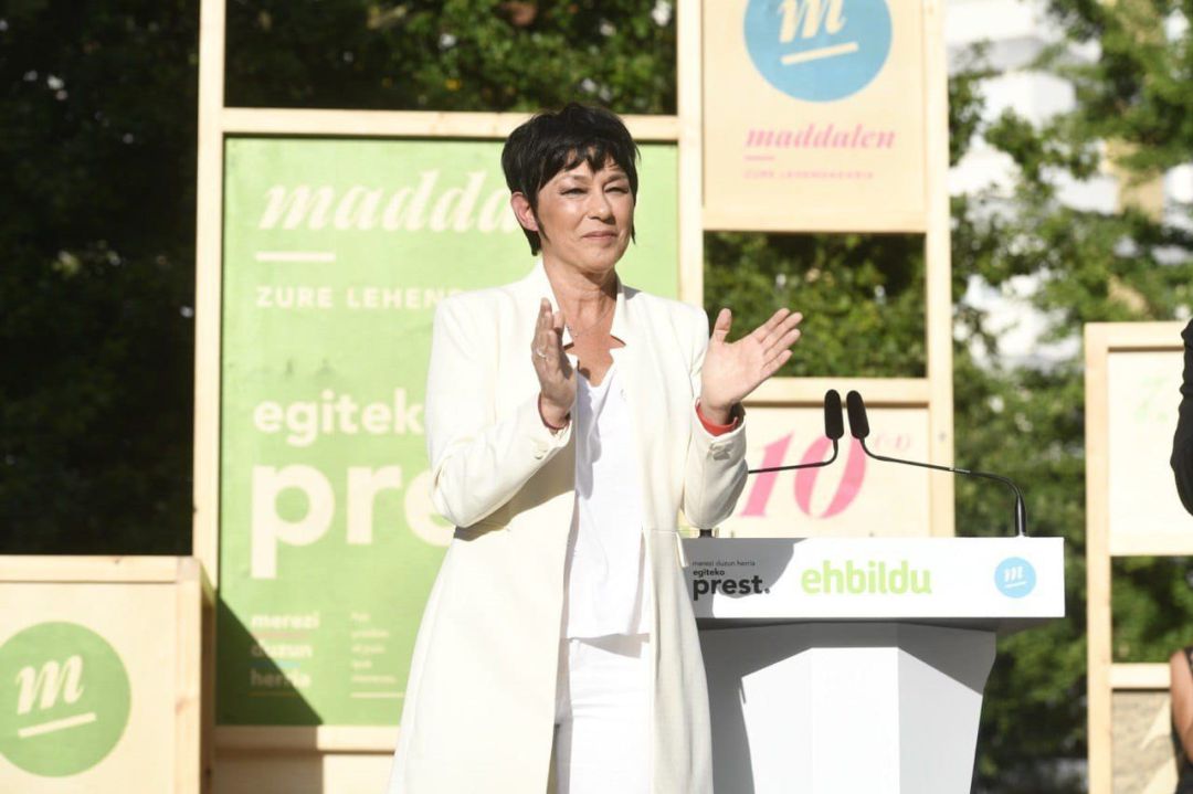Maddalen Iriarte, en un acto de campaña. Maddalen Iriarte, en un acto de campaña.