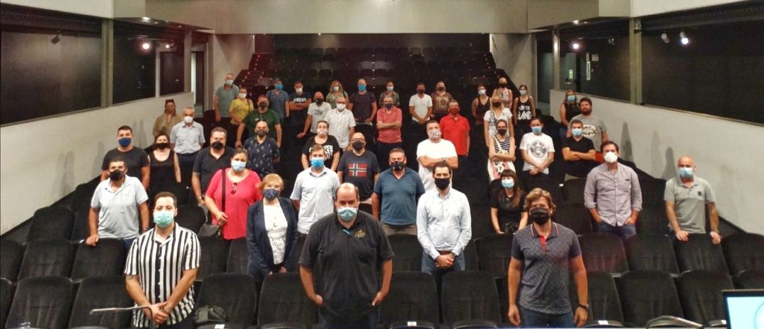 Primera reunión de los miembros del colectivo en el centro de congresos Primera reunión de los miembros del colectivo en el centro de congresos