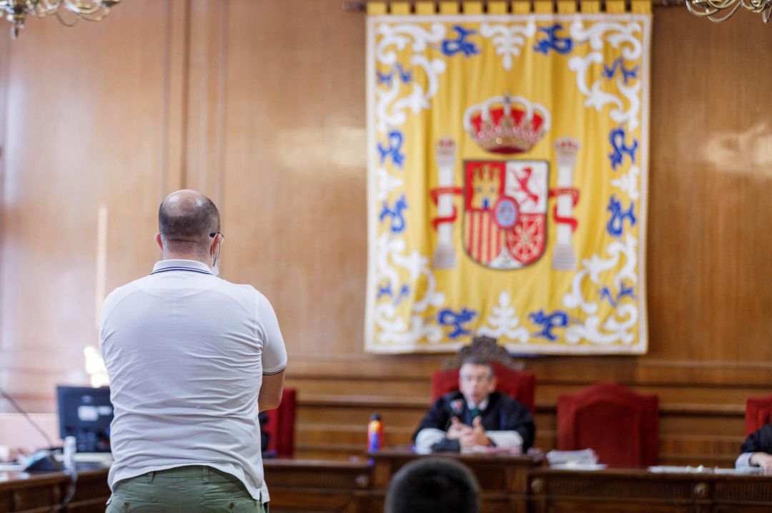 Jonathan de la Fuente ha sido juzgado en la Audiencia Provincial de Segovia Jonathan de la Fuente ha sido juzgado en la Audiencia Provincial de Segovia