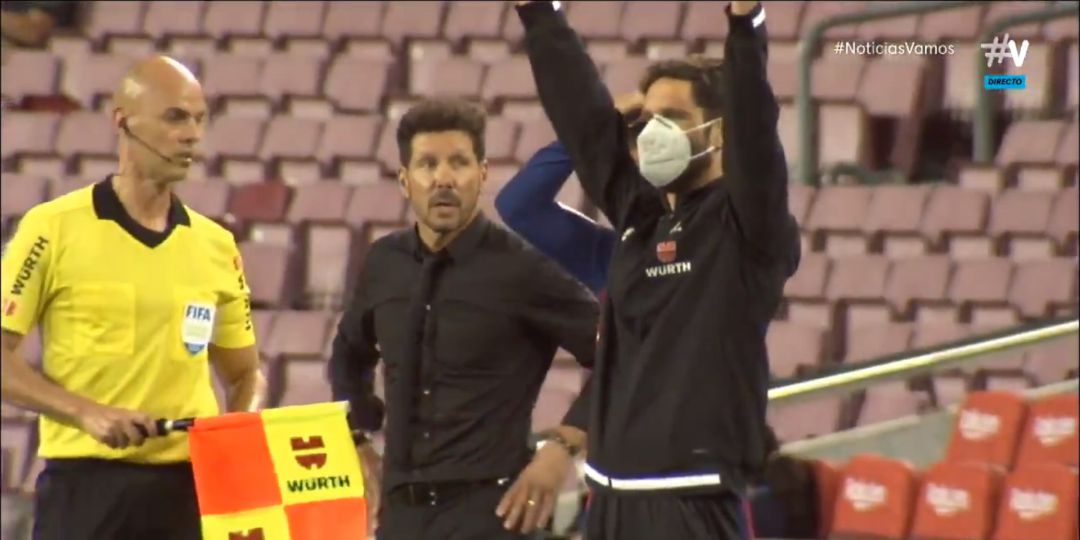 Diego Pablo Simeone, en el momento del cambio de Griezmann Diego Pablo Simeone, en el momento del cambio de Griezmann