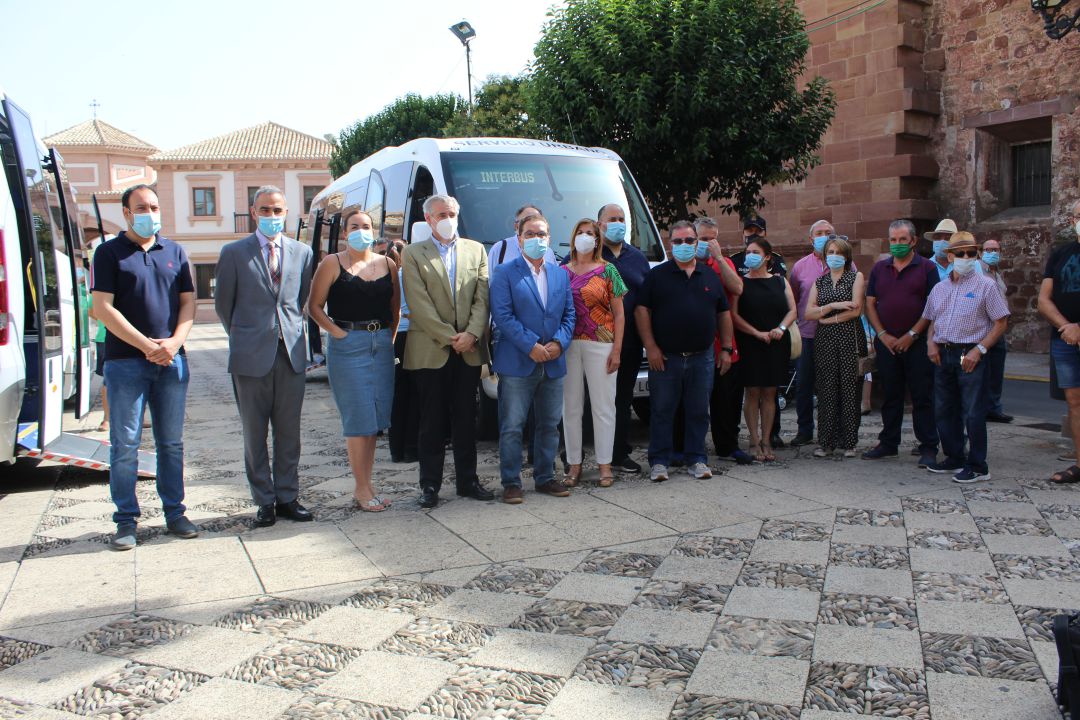 Presentación del nuevo servicio de transporte urbano Presentación del nuevo servicio de transporte urbano