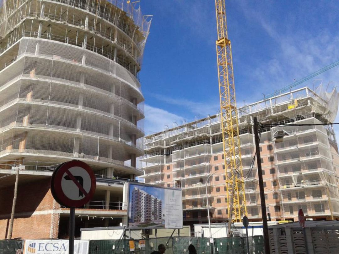 Construcción de un hotel de lujo en la playa de Gandia Construcción de un hotel de lujo en la playa de Gandia