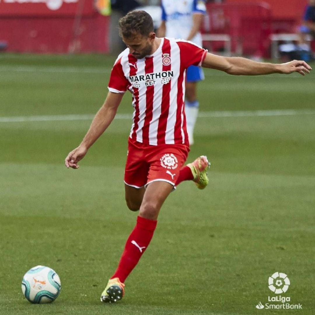 Stuani a punt de marcar. Stuani a punt de marcar.