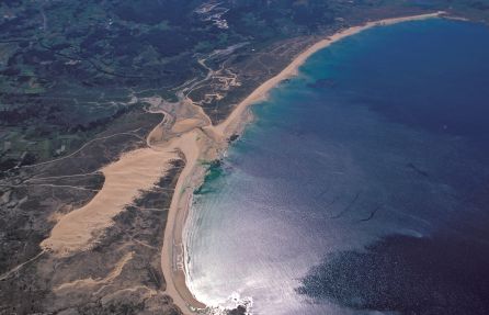 Las dunas de Corrubedo, en Riveira. Las dunas de Corrubedo, en Riveira.