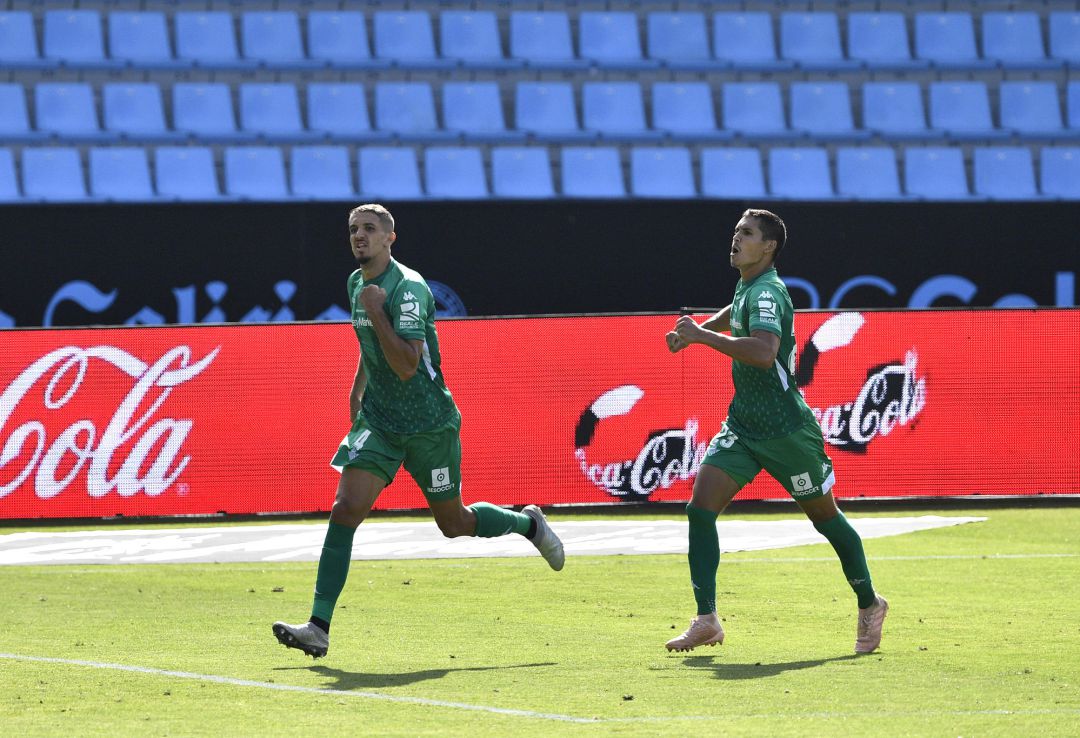 VIGO, SPAIN - JULY 04: Zou Feddal celebra el tanto del empate del Betis en Balaídos a doce minutos del final. Vigo, Spain. (Photo by Octavio Passos Getty Images) VIGO, SPAIN - JULY 04: Zou Feddal celebra el tanto del empate del Betis en Balaídos a doce minutos del final. Vigo, Spain. (Photo by Octavio Passos Getty Images)