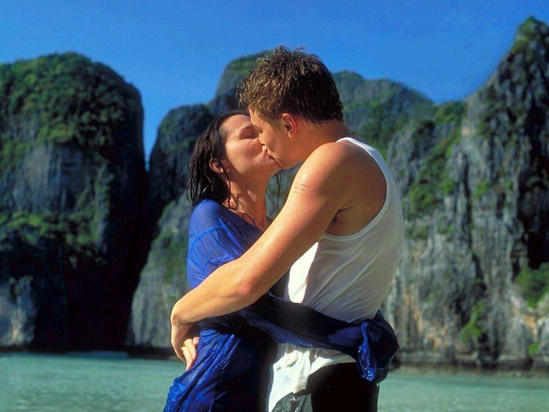 Leonado DiCpario y Virginie Ledoyen en 'La playa' (2000) Leonado DiCpario y Virginie Ledoyen en 'La playa' (2000)