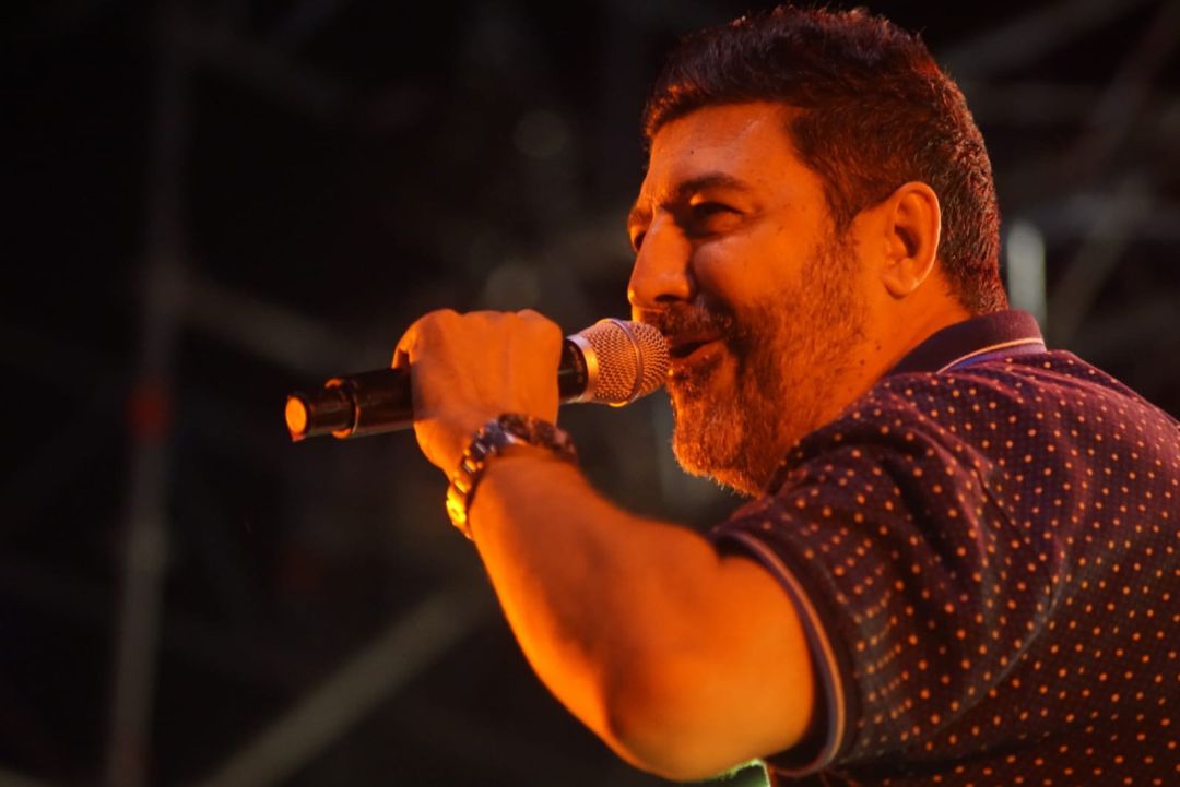 Tony Aguilar. Tony Aguilar.