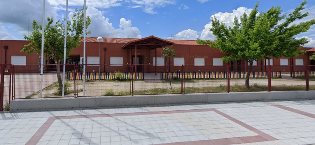 Educación asegura que reubicará a los alumnos que fueron automáticamente asignados a Perales del Río Educación asegura que reubicará a los alumnos que fueron automáticamente asignados a Perales del Río