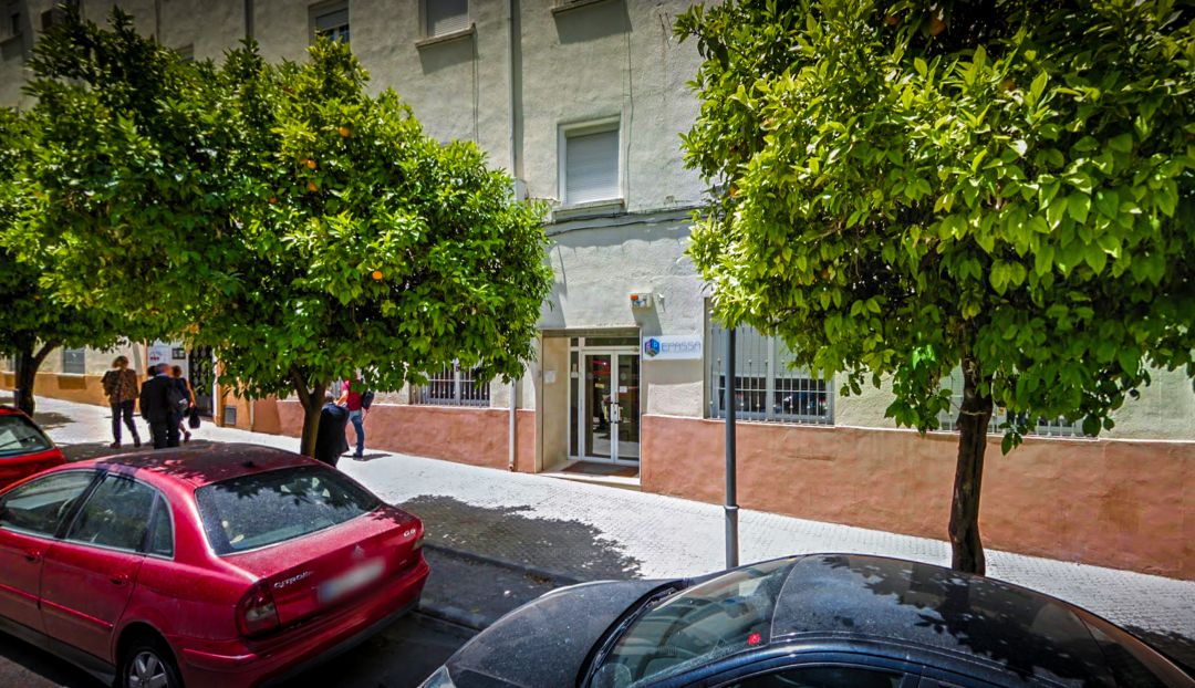 EPASSA acumula una deuda de 17 millones de euros que le hace muy difícil su sostenimiento, por lo que el Ayuntamiento de Jaén busca fórmulas para su revitalización EPASSA acumula una deuda de 17 millones de euros que le hace muy difícil su sostenimiento, por lo que el Ayuntamiento de Jaén busca fórmulas para su revitalización