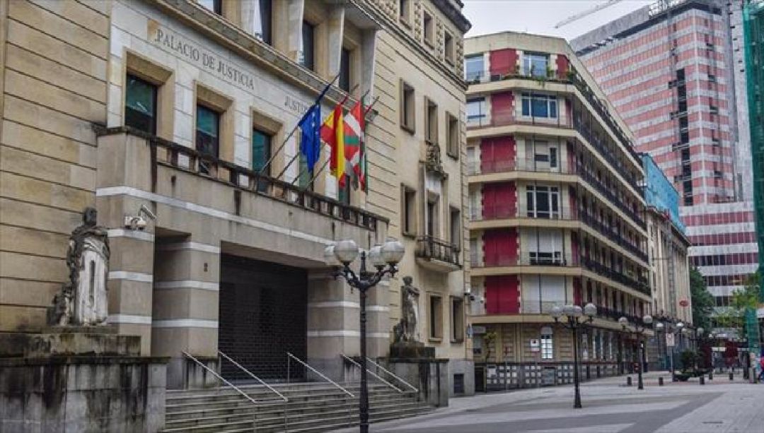 La Junta Electoral del País Vasco se reúne este jueves a partir de las 9.30 horas, de forma telemática, para analizar, entre otros asuntos, la situación en Ordizia (Gipuzkoa) de cara a las elecciones del próximo domingo debido al brote de covid-19 que ha alcanzado, por el momento, a un total de 48 personas La Junta Electoral del País Vasco se reúne este jueves a partir de las 9.30 horas, de forma telemática, para analizar, entre otros asuntos, la situación en Ordizia (Gipuzkoa) de cara a las elecciones del próximo domingo debido al brote de covid-19 que ha alcanzado, por el momento, a un total de 48 personas