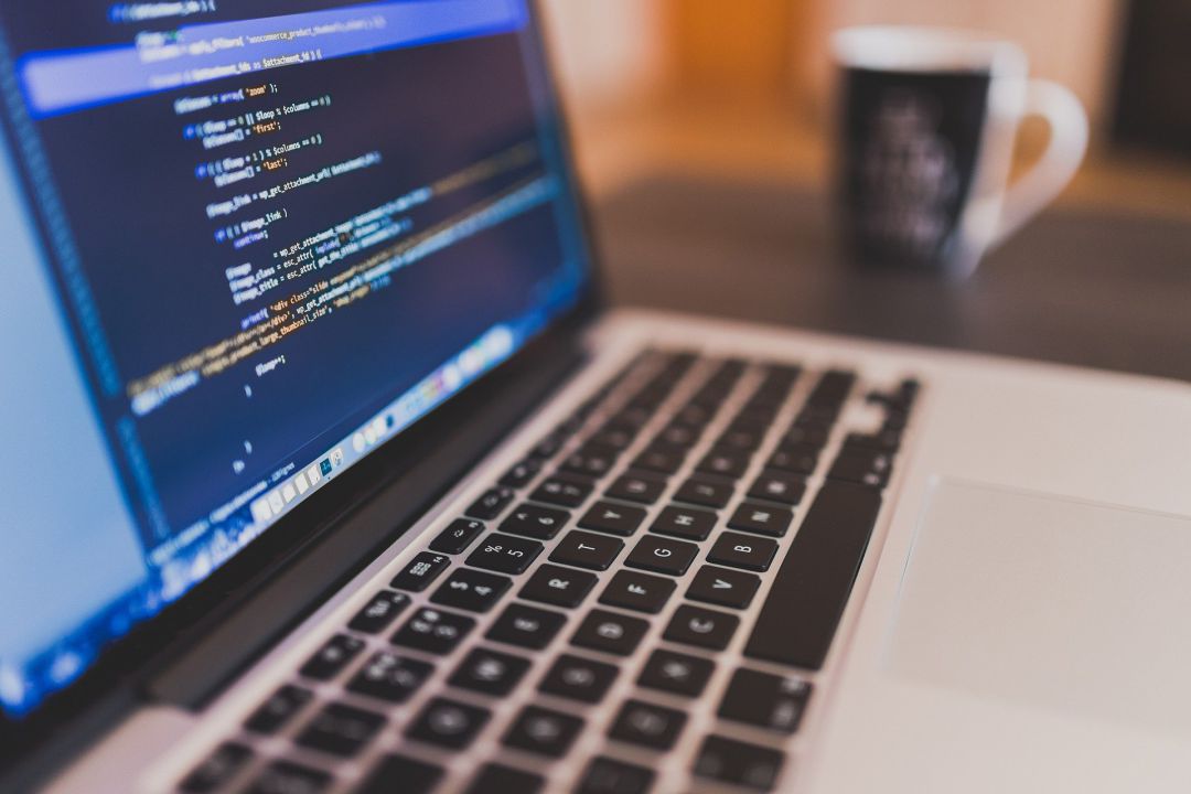 Las asociaciones quieren acabar con la brecha digital Las asociaciones quieren acabar con la brecha digital